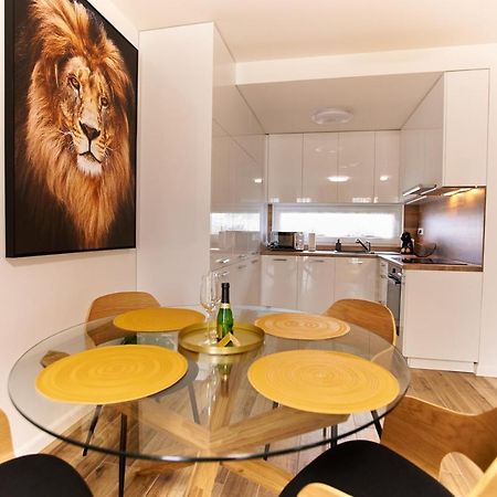 Starlight Bronze Szeged- Exclusive Appartement Buitenkant foto