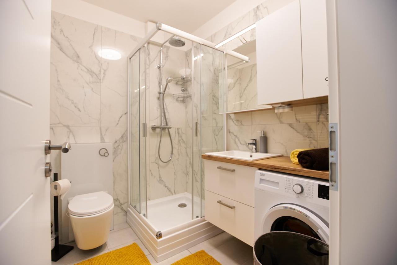 Starlight Bronze Szeged- Exclusive Appartement Buitenkant foto